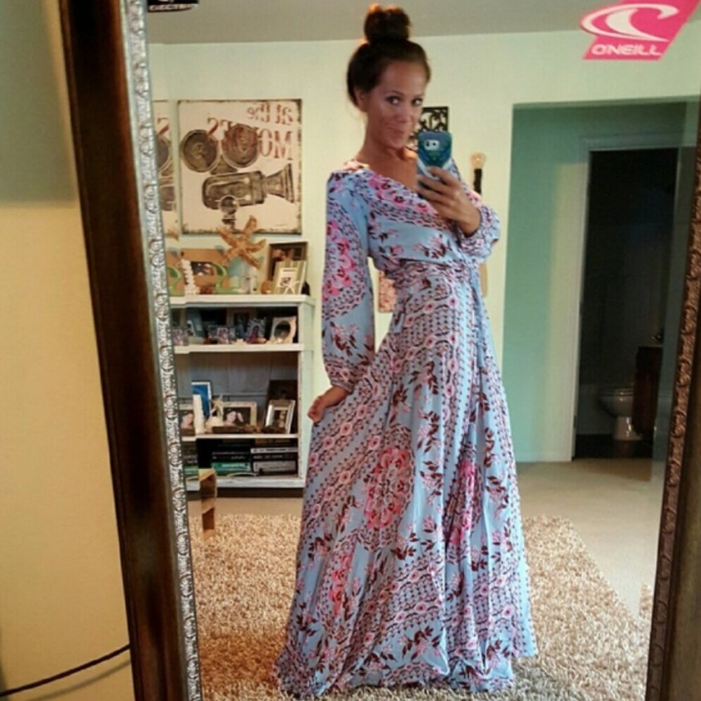 Bohemian Gypsy Blue Floral Print Maxi Dress - Picture 3 of 5